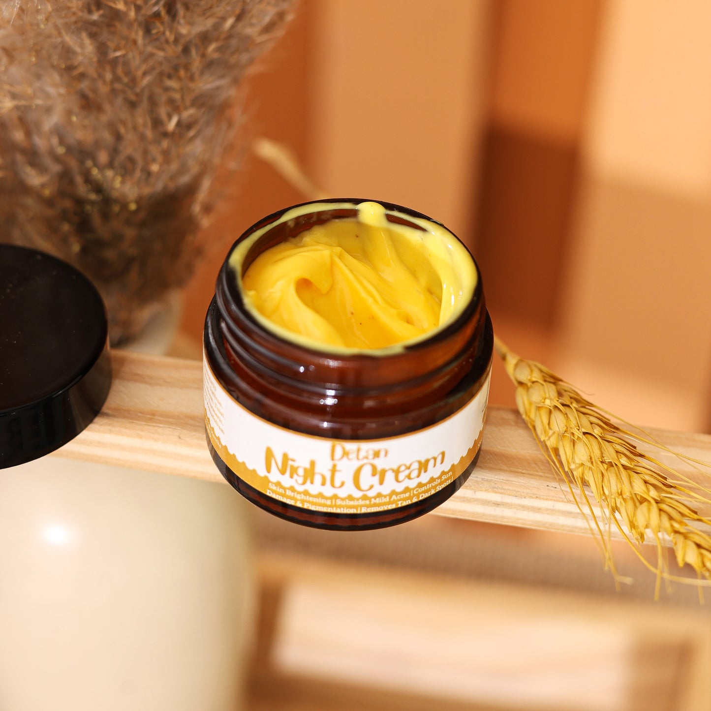 Detan Night Cream