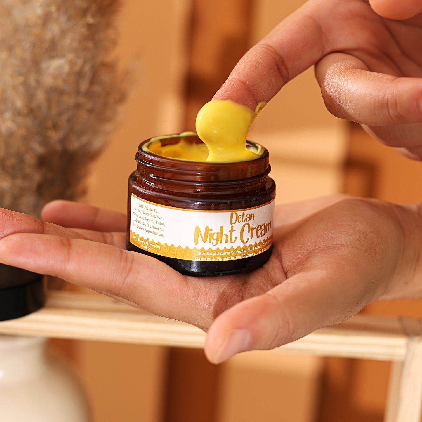 Detan Night Cream
