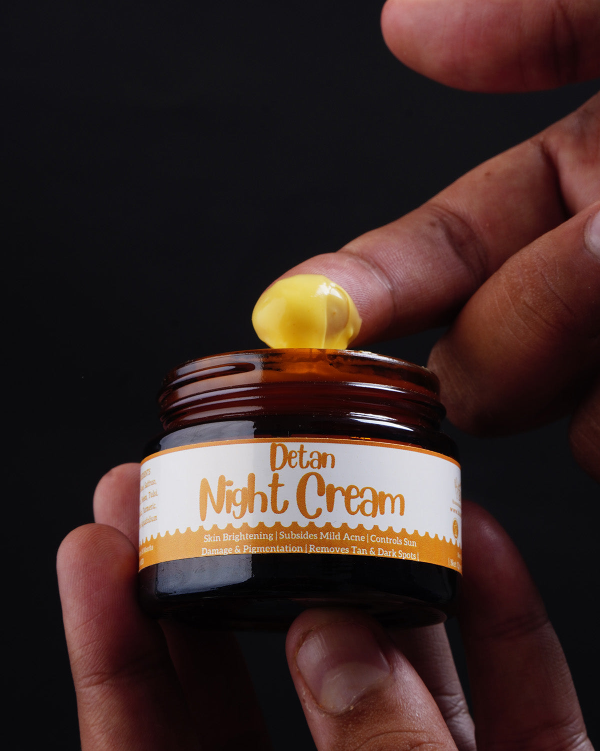 Detan Night Cream